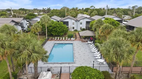 1811 SW Palm City Road Stuart FL 34994