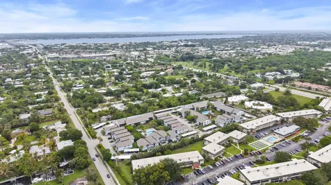 1811 SW Palm City Road Stuart FL 34994