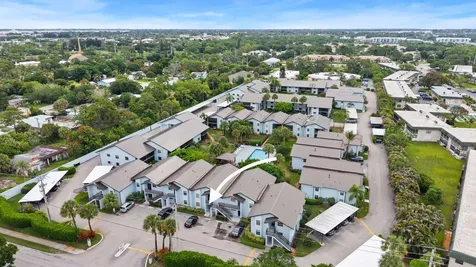 1811 SW Palm City Road Stuart FL 34994