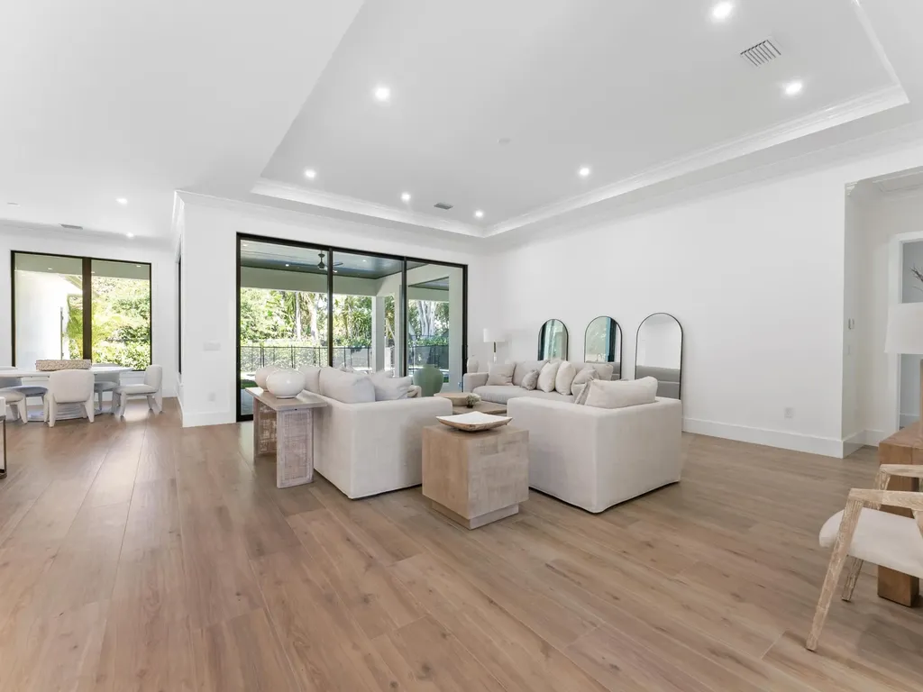 715 Mission Hill Road Boynton Beach FL 33435