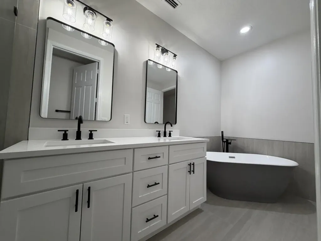 6268 S Military Trail Lake Worth FL 33463