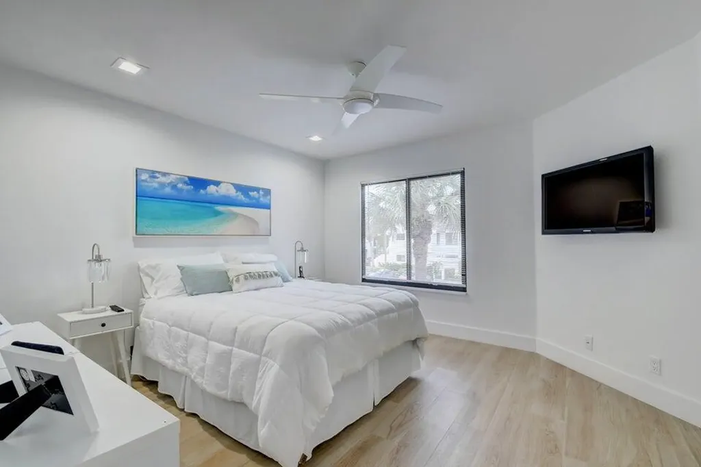 7362 Clunie Place Delray Beach FL 33446