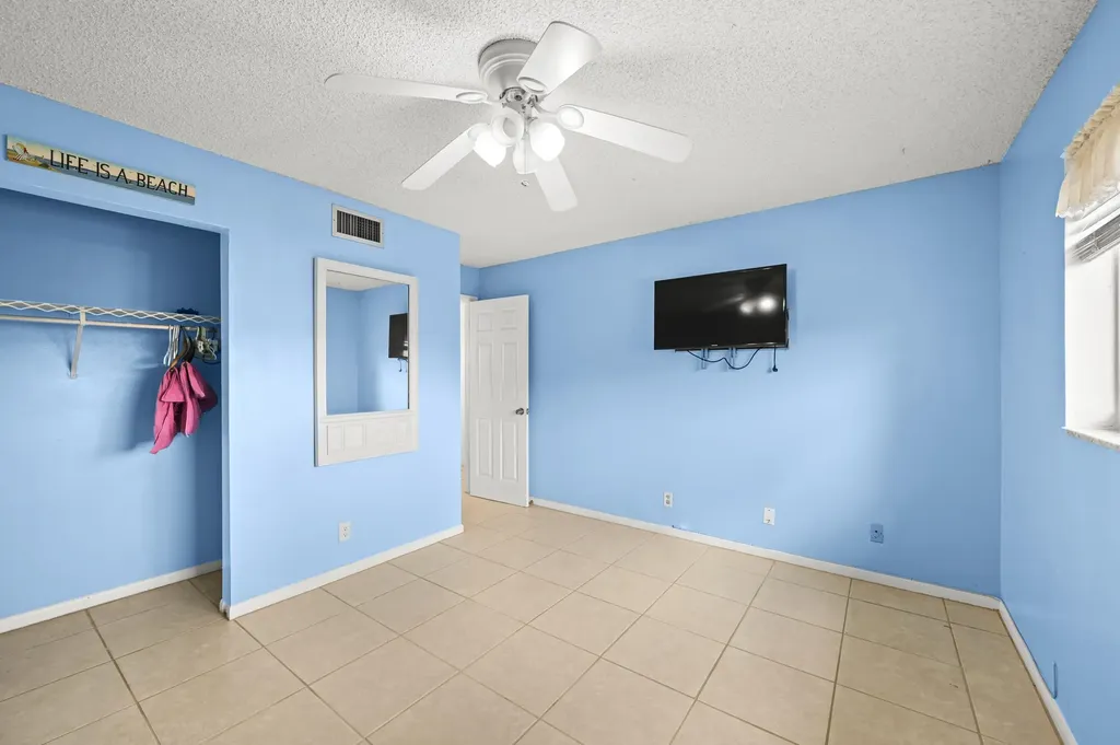 715 Lori Drive Palm Springs FL 33461