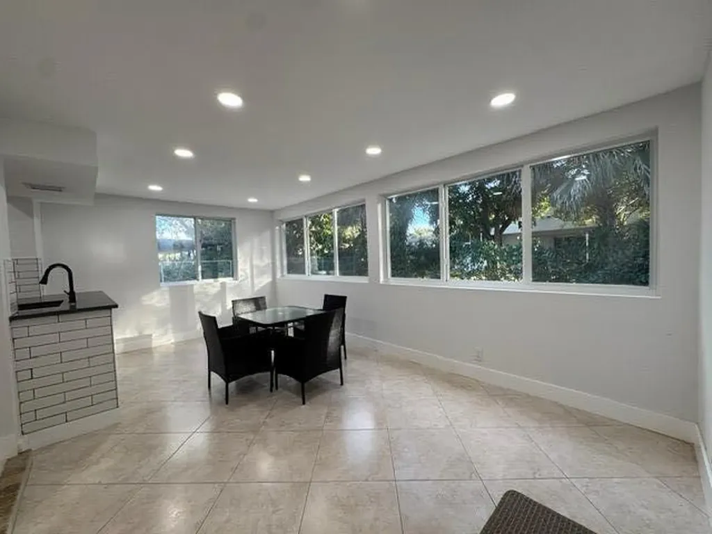 1632 NW 5th Street Boca Raton FL 33486