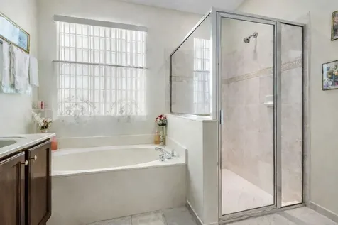 21196 Via Ventura Boca Raton FL 33433