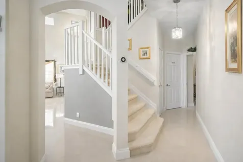 21196 Via Ventura Boca Raton FL 33433