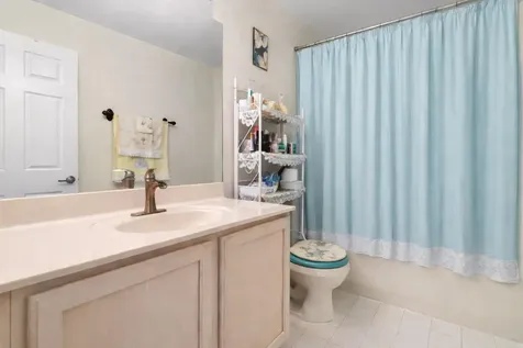 21196 Via Ventura Boca Raton FL 33433