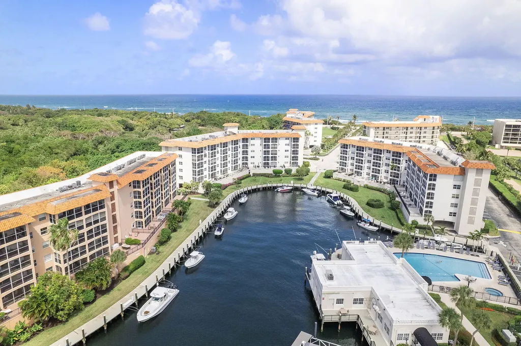 2871 N Ocean Boulevard Boca Raton FL 33431