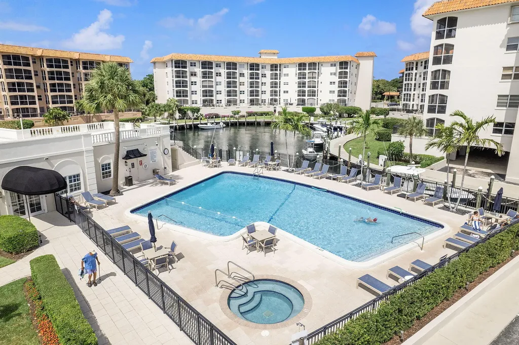 2871 N Ocean Boulevard Boca Raton FL 33431