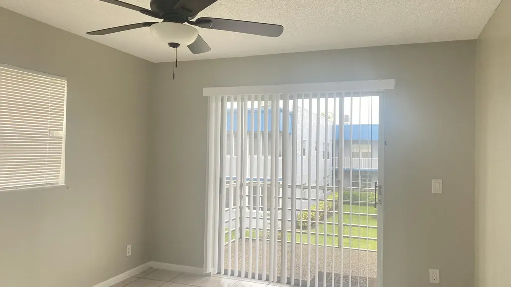 177 Flanders D Delray Beach FL 33484