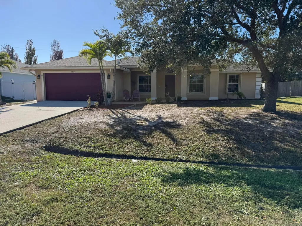 1538 SW Calmar Avenue Port St Lucie FL 34953