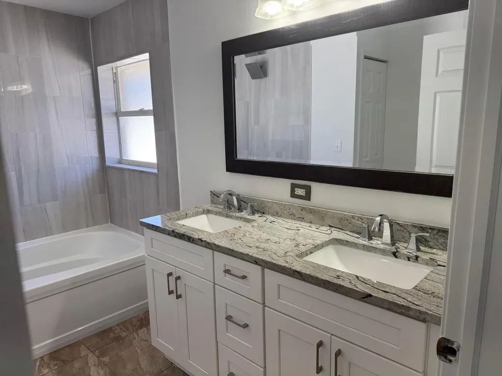 1538 SW Calmar Avenue Port St Lucie FL 34953