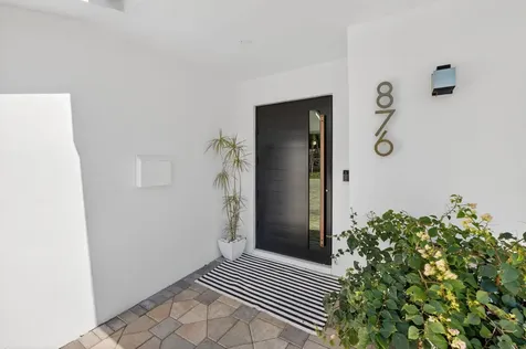 876 NW 6th Avenue Boca Raton FL 33432