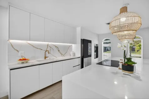 876 NW 6th Avenue Boca Raton FL 33432