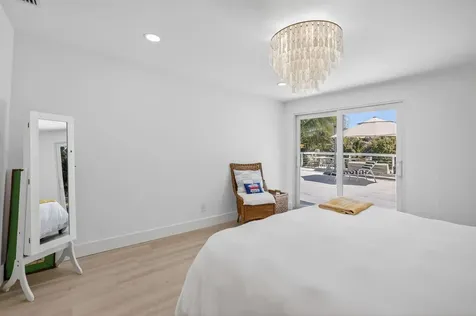 876 NW 6th Avenue Boca Raton FL 33432