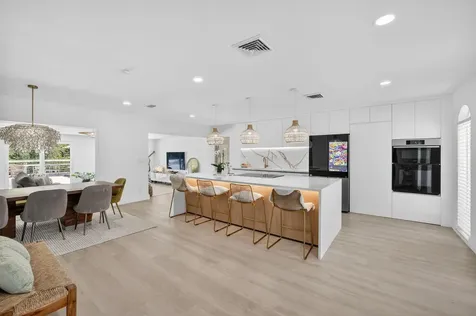 876 NW 6th Avenue Boca Raton FL 33432