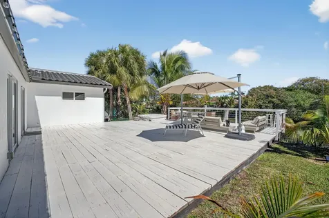 876 NW 6th Avenue Boca Raton FL 33432