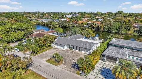 876 NW 6th Avenue Boca Raton FL 33432