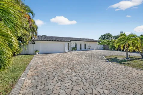 876 NW 6th Avenue Boca Raton FL 33432