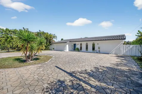 876 NW 6th Avenue Boca Raton FL 33432