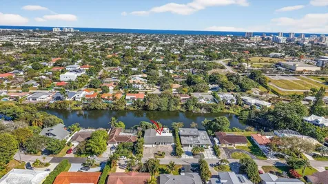 876 NW 6th Avenue Boca Raton FL 33432