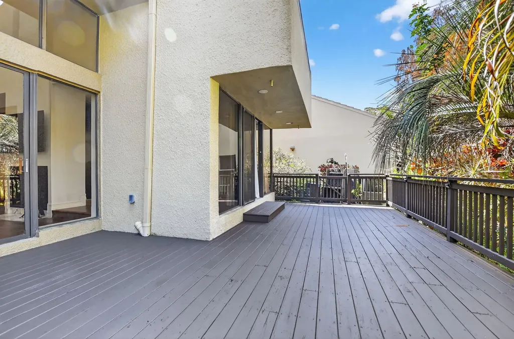 715 Saint Albans Drive Boca Raton FL 33486