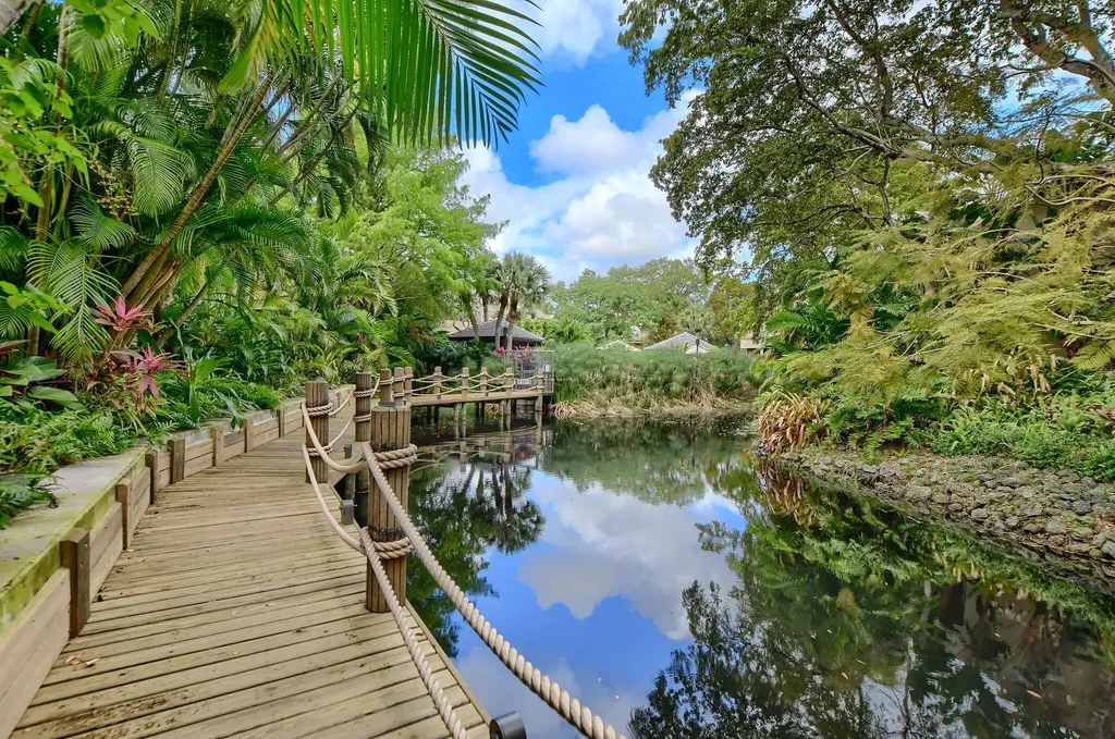 715 Saint Albans Drive Boca Raton FL 33486