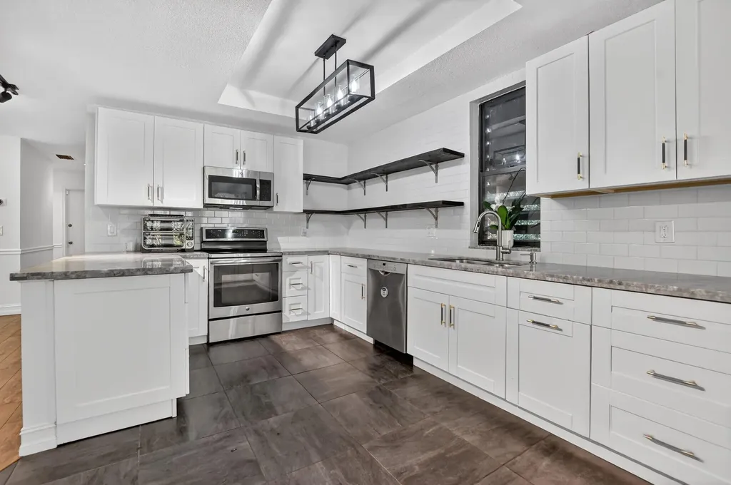 715 Saint Albans Drive Boca Raton FL 33486