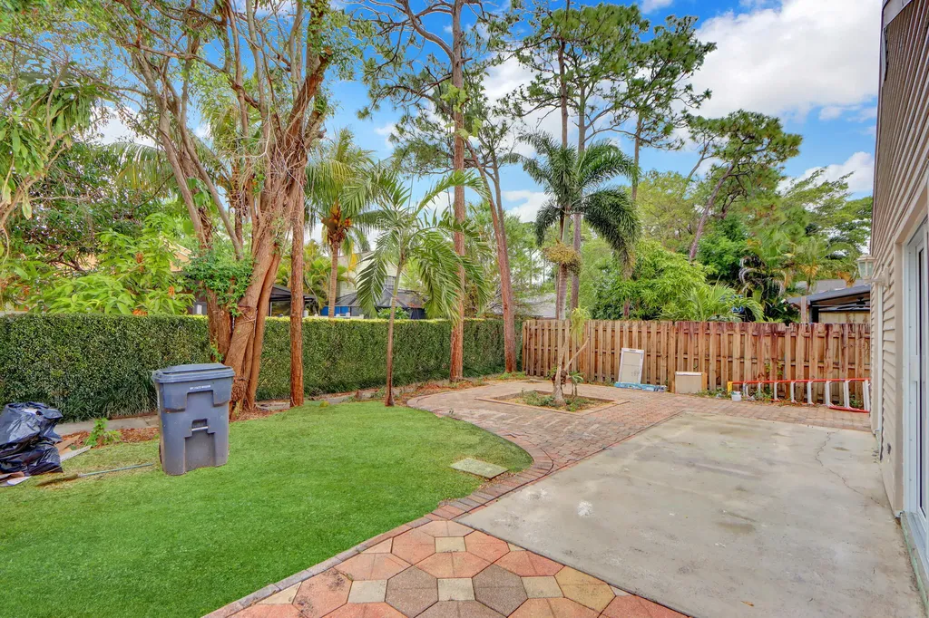 1413 Blue Clover Lane West Palm Beach FL 33415