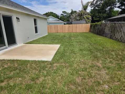 5232 SE 55th Terrace Stuart FL 34997