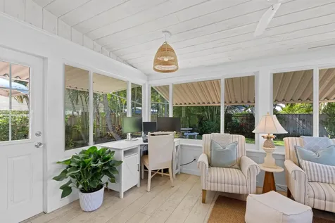 1517 N Palmway Lake Worth Beach FL 33460
