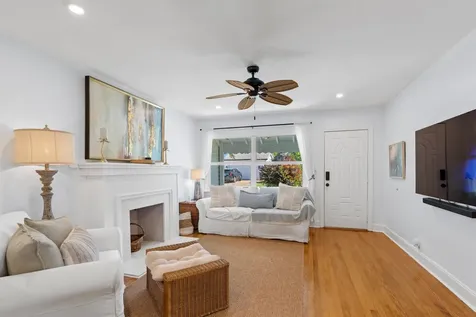 1517 N Palmway Lake Worth Beach FL 33460