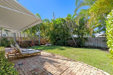 1517 N Palmway Lake Worth Beach FL 33460