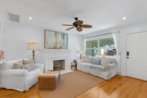 1517 N Palmway Lake Worth Beach FL 33460