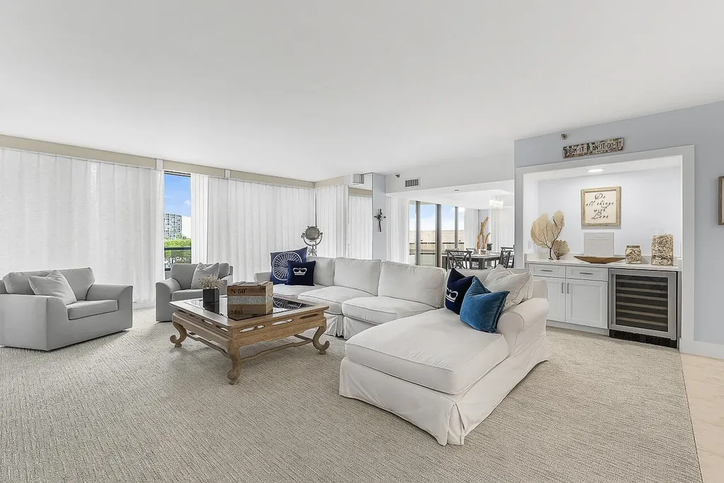 100 Lakeshore Drive North Palm Beach FL 33408