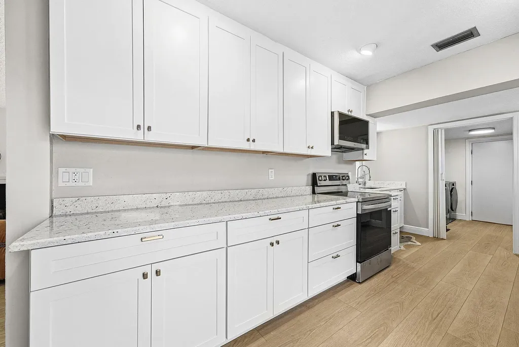 435 NE 35th Street Boca Raton FL 33431