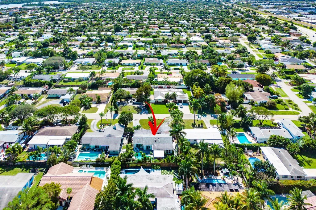 435 NE 35th Street Boca Raton FL 33431