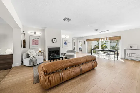 435 NE 35th Street Boca Raton FL 33431