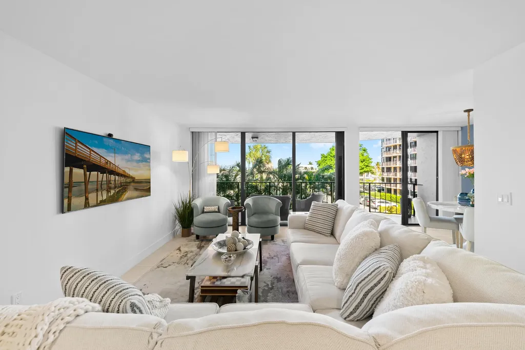859 Jeffery Street Boca Raton FL 33487