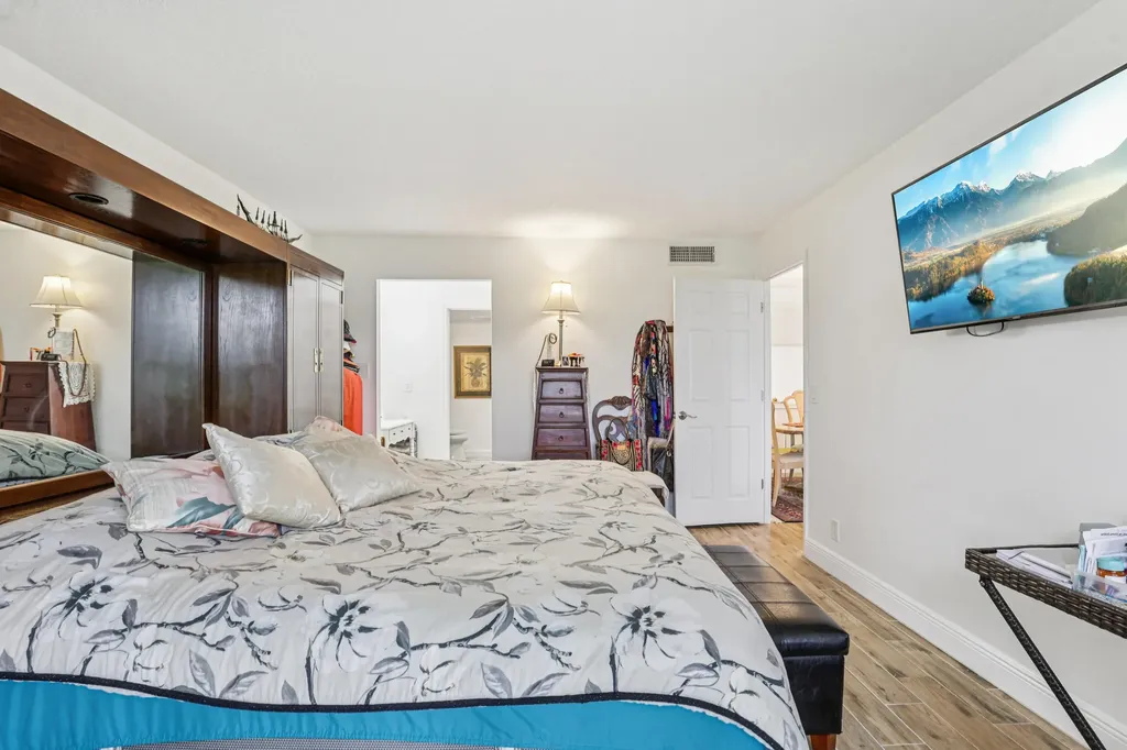 250 NW 67th Street Boca Raton FL 33487