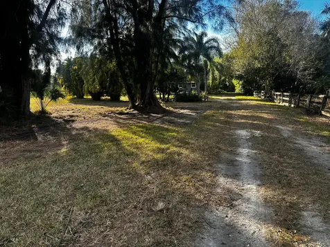 4332 145th Avenue N Loxahatchee Groves FL 33470