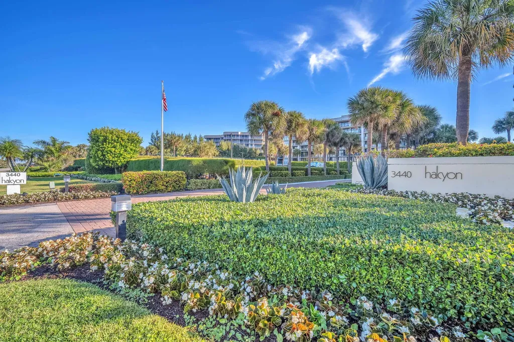 3440 S Ocean Boulevard Palm Beach FL 33480