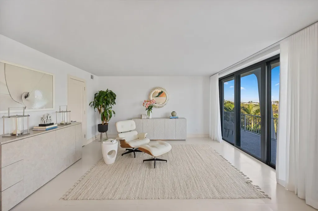 2275 S Ocean Boulevard Palm Beach FL 33480