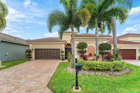 5827 Via De La Plata Circle Delray Beach FL 33484