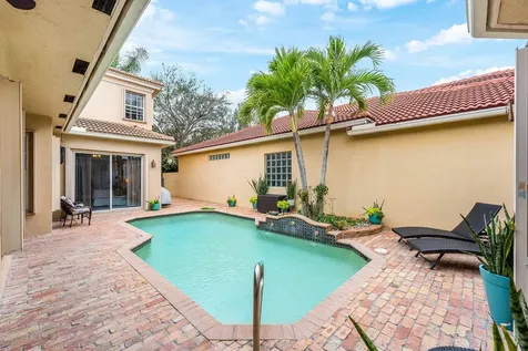 5827 Via De La Plata Circle Delray Beach FL 33484