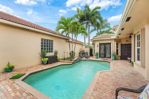 5827 Via De La Plata Circle Delray Beach FL 33484