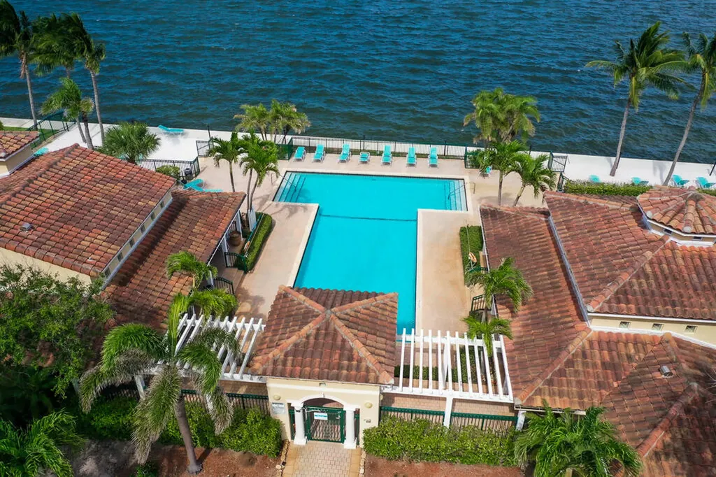 1020 Lake Shore Drive Lake Park FL 33403