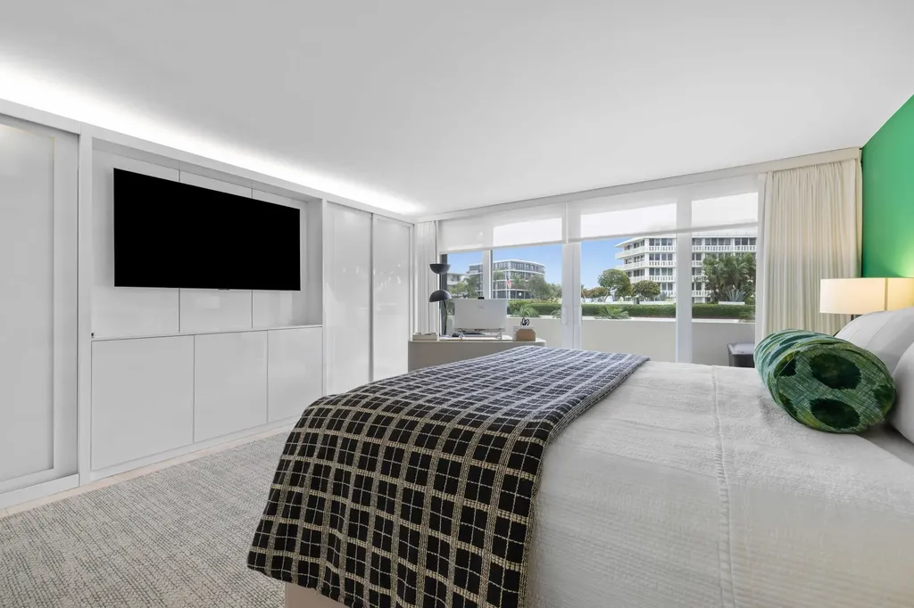 130 Sunrise Avenue Palm Beach FL 33480