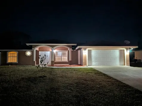 976 SW Whittier Terrace Port St Lucie FL 34953