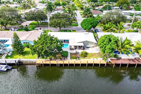 3750 NE 23rd Avenue Lighthouse Point FL 33064